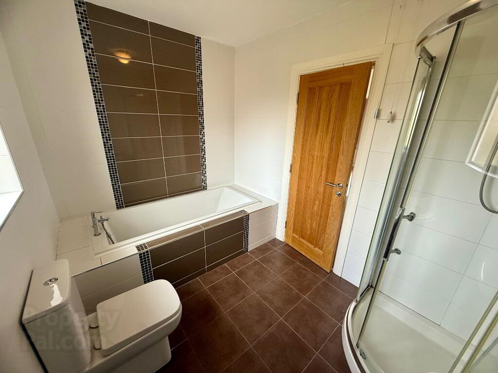 Photo 17 of 13 Stoneypath, Victoria Road, L’derry