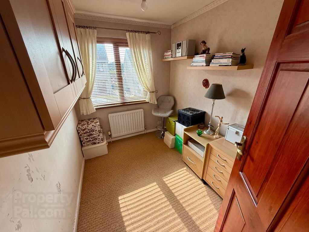Photo 12 of 45 Faughan Crescent, Drumahoe, L’derry