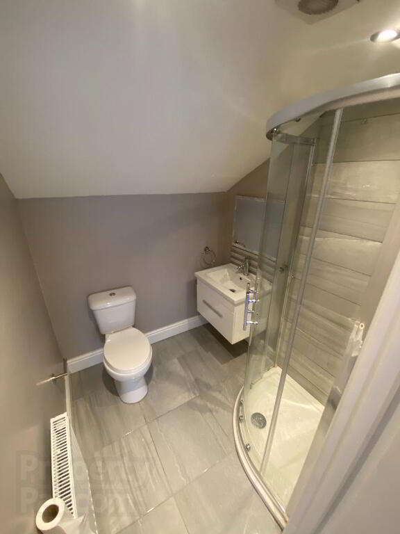 Photo 6 of 20 Clarendon Street, L'Derry