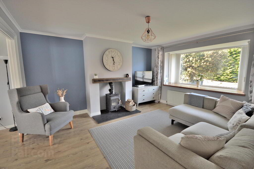 Photo 5 of 66 Carlton Heights, Bangor