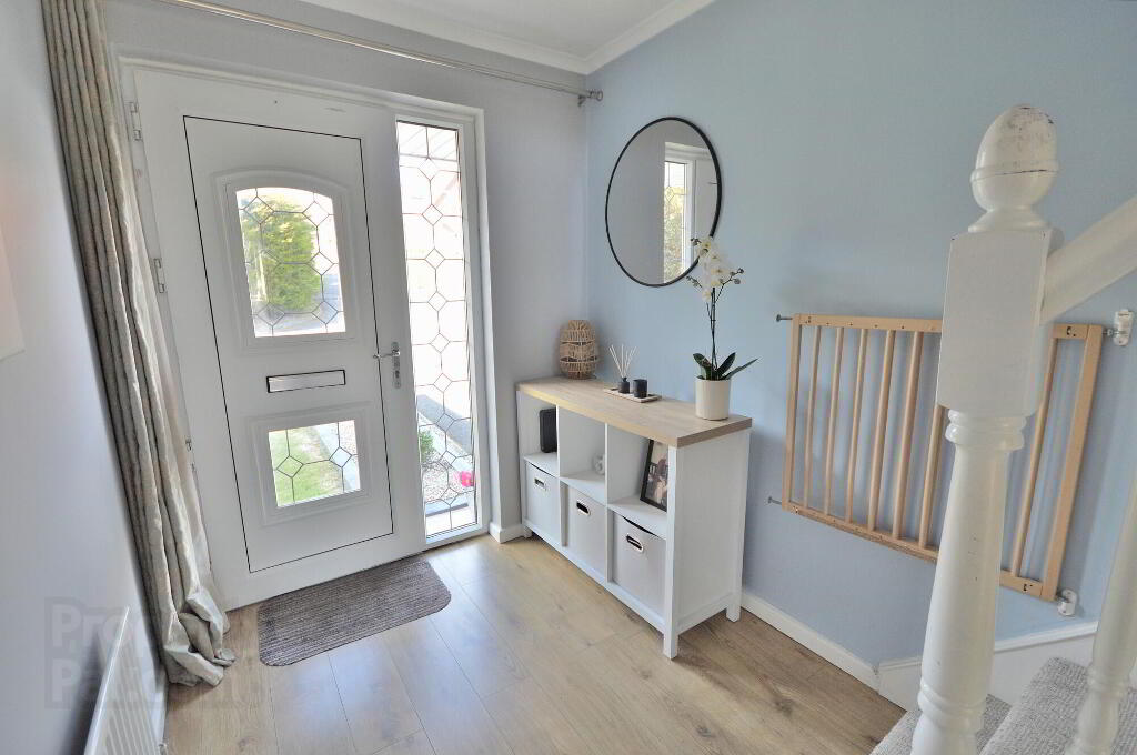 Photo 4 of 66 Carlton Heights, Bangor