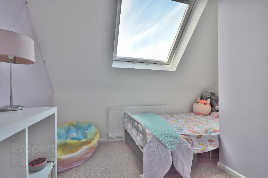 Photo 17 of 66 Carlton Heights, Bangor