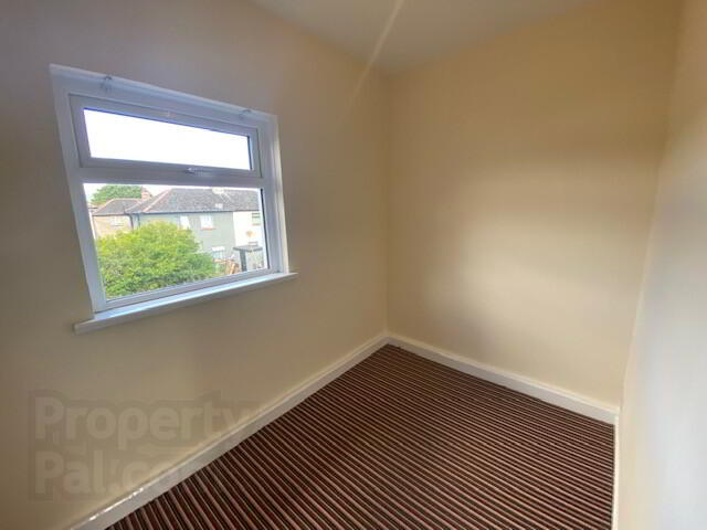 Photo 9 of 27 Ardenlee Gardens, Belfast