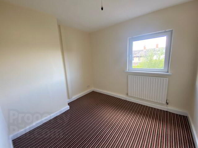Photo 10 of 27 Ardenlee Gardens, Belfast