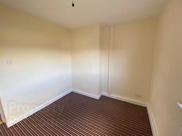 Photo 11 of 27 Ardenlee Gardens, Belfast
