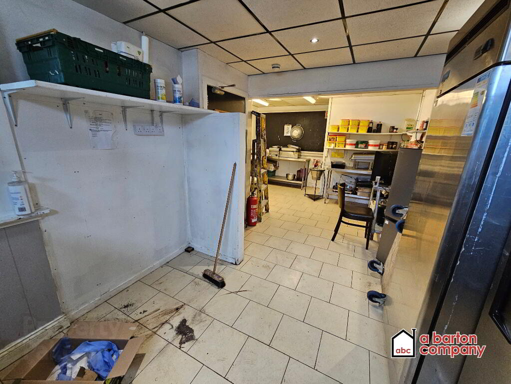 Photo 4 of 162 Antrim Road, Collinward, Newtownabbey