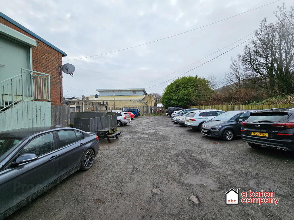 Photo 13 of 162 Antrim Road, Collinward, Newtownabbey