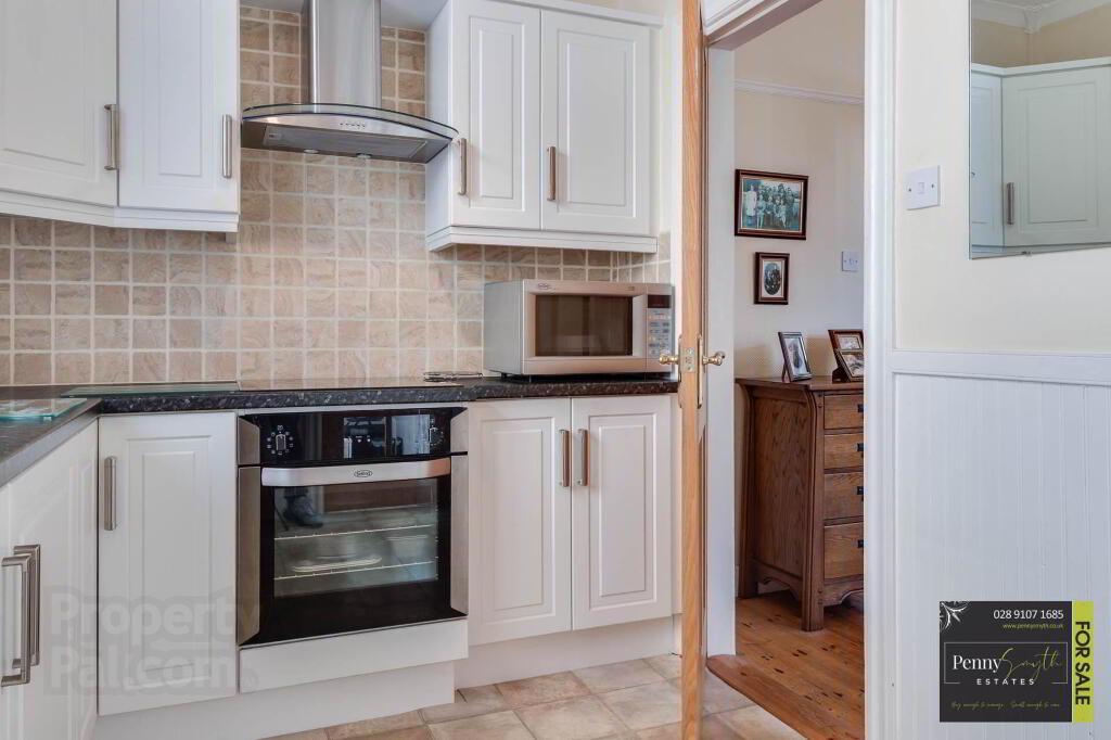 Photo 16 of 10 Hazeldene Drive, Bangor