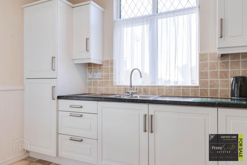 Photo 15 of 10 Hazeldene Drive, Bangor