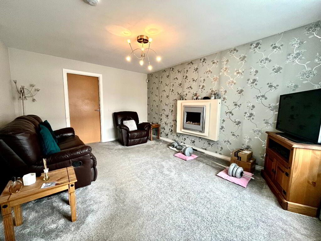 Photo 2 of 8b Gortin Meadows, Waterside, Derry/Londonderry