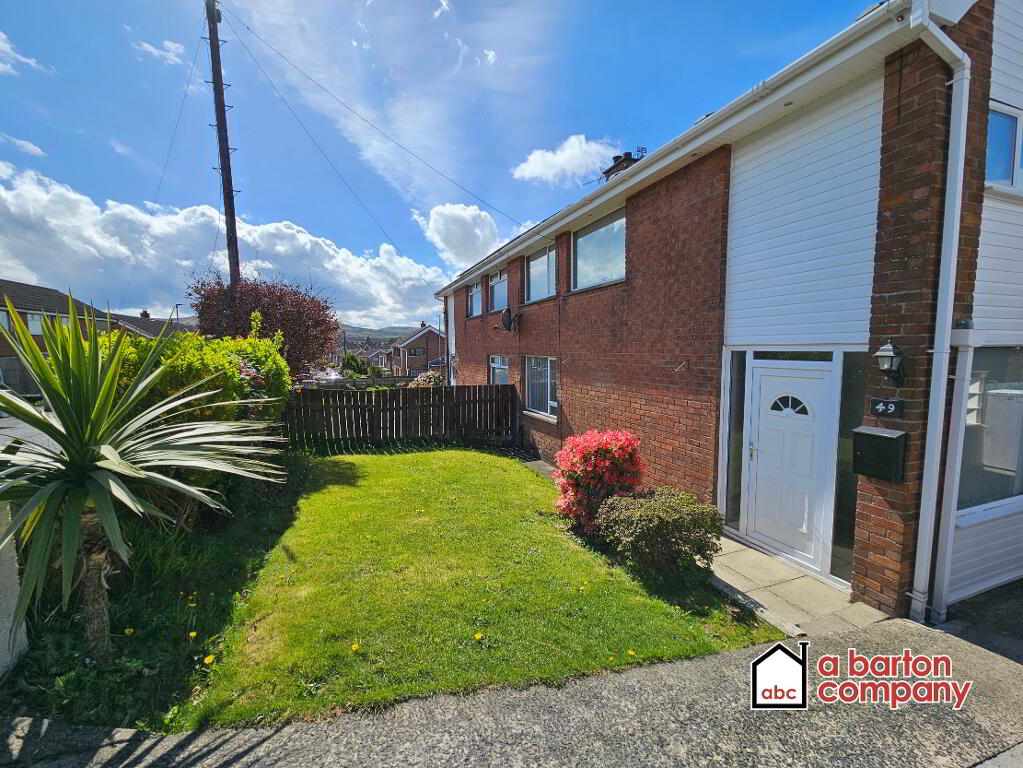 Photo 12 of 49 Burnthill Crescent, Carnmoney, Newtownabbey
