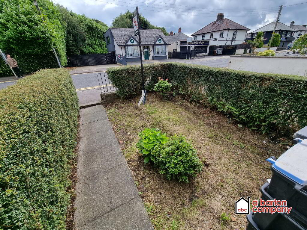 Photo 11 of 24 Ballyclare Road, Glengormley, Newtownabbey