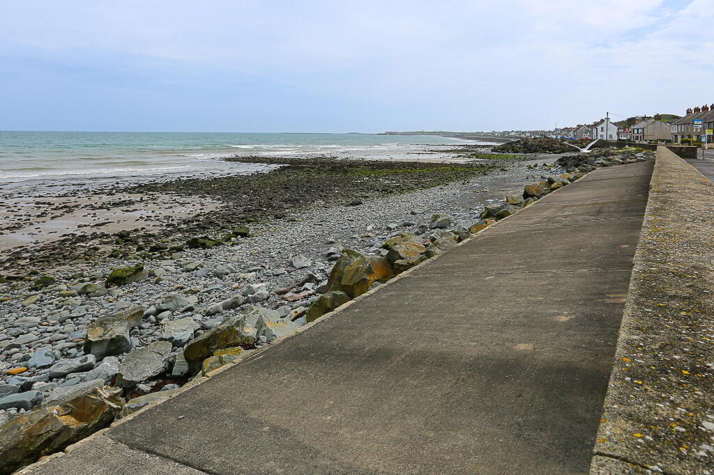 Photo 50 of Cairn Cottage, 43 High Street, Ballyhalbert