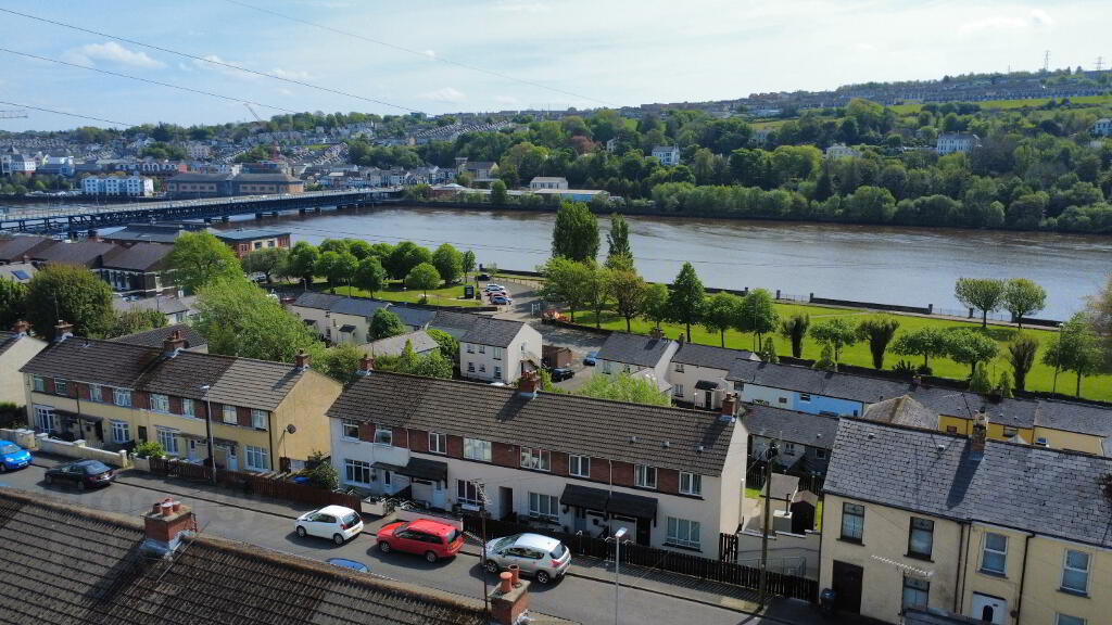 Photo 11 of 2 Maureen Avenue, City Centre, L'Derry