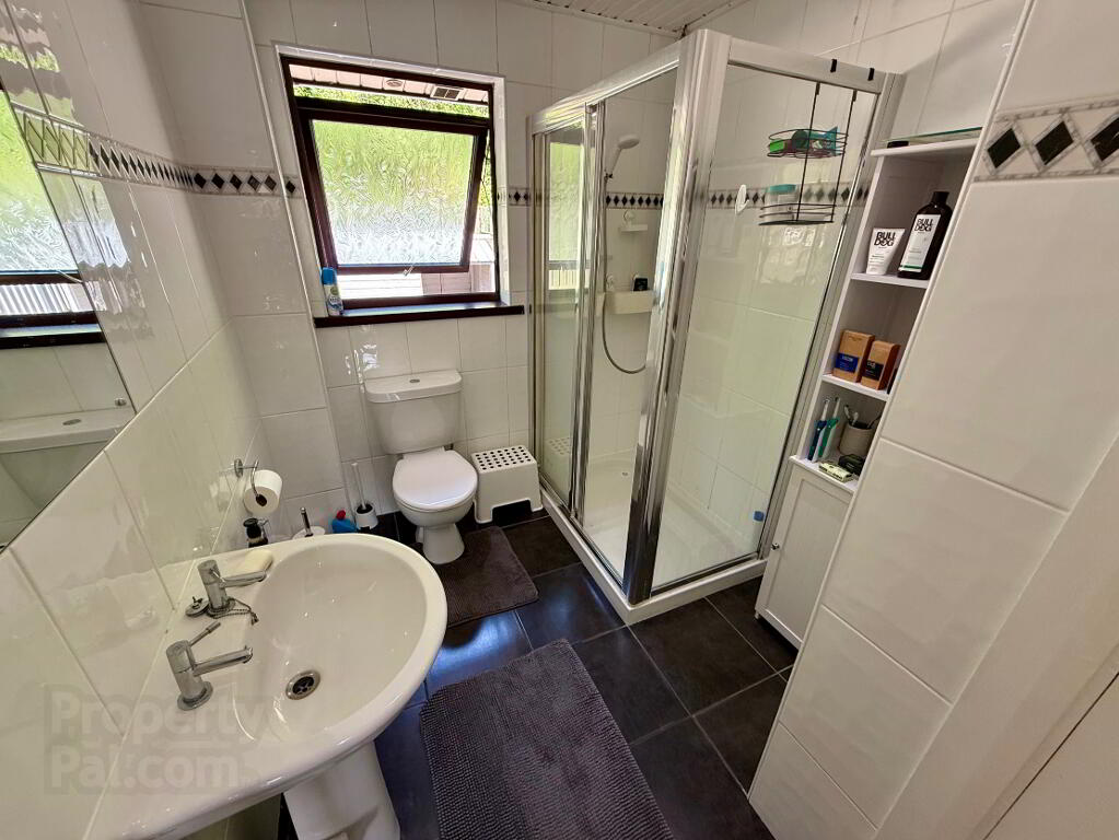Photo 10 of 16 Elder Crescent, Waterside, L'Derry