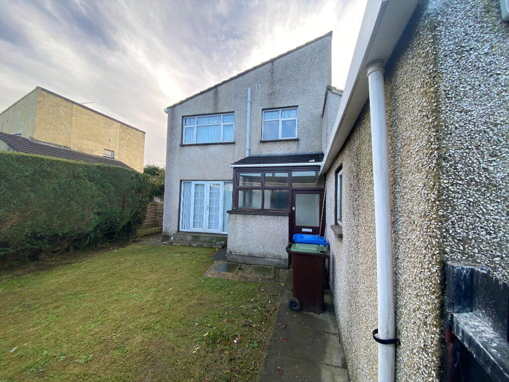 Photo 2 of 7 Heather Drive, Londonderry