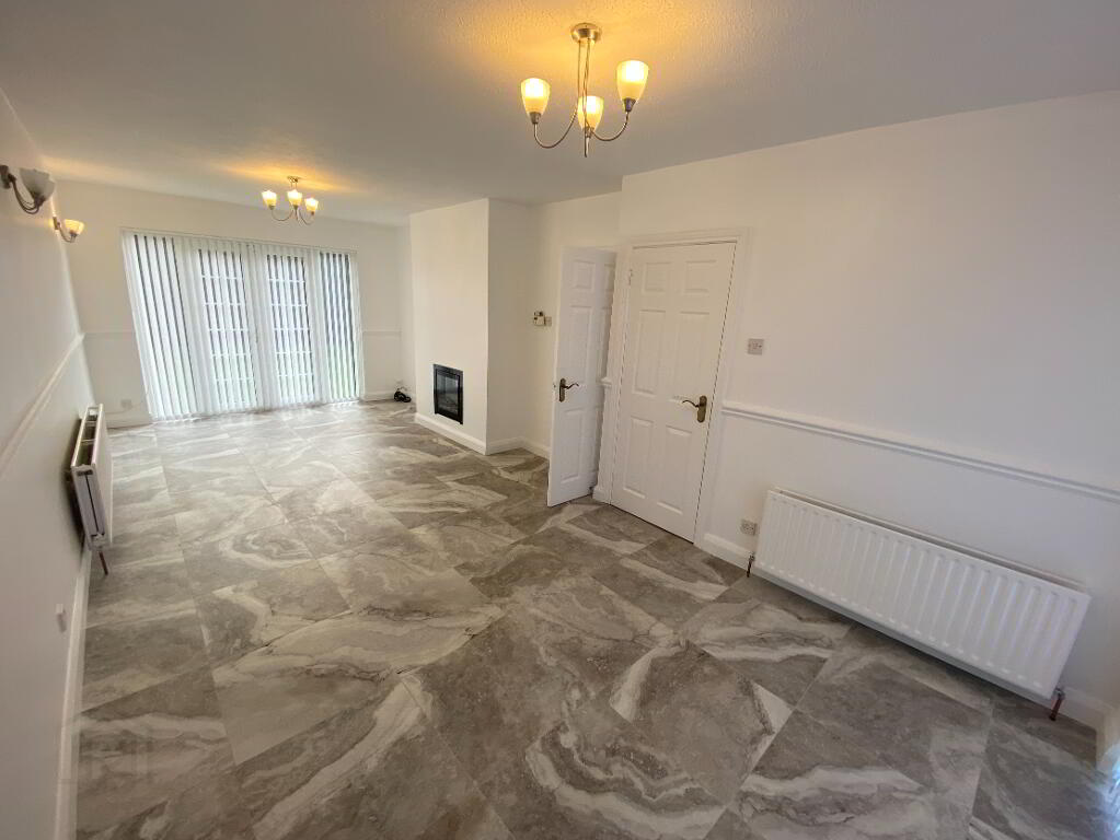 Photo 7 of 7 Heather Drive, Londonderry