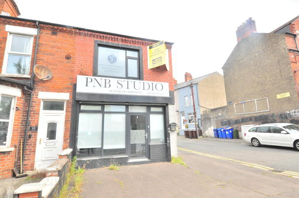 Photo 10 of 83 Ballygomartin Road, Belfast
