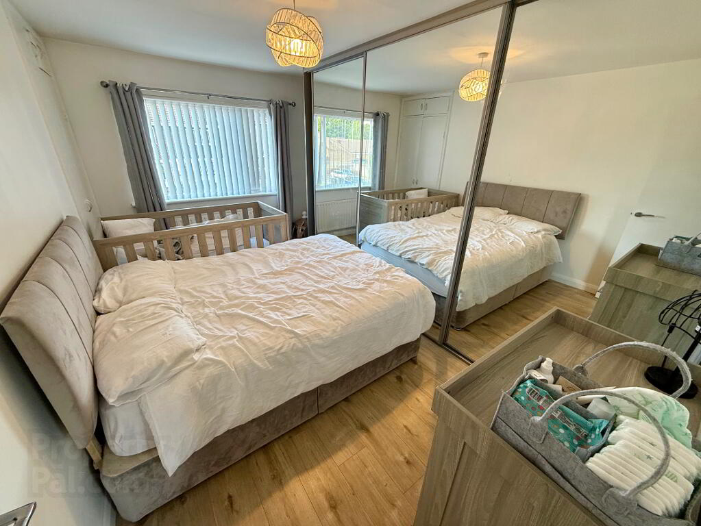 Photo 9 of 187 Lincoln Courts, Waterside, L'Derry
