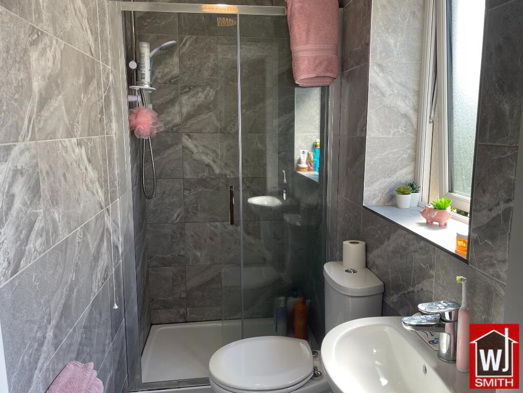 Photo 33 of 20 Riverview Manor, Castlederg