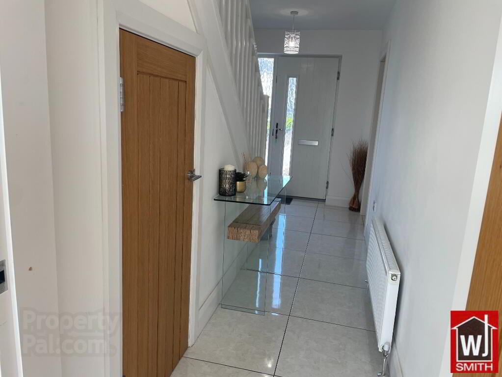Photo 7 of 20 Riverview Manor, Castlederg