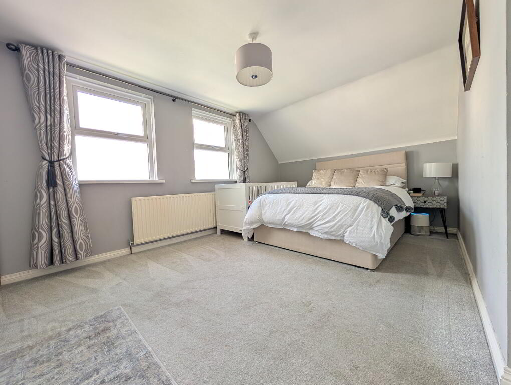 Photo 11 of 3 Tullybrannigan Crescent, Newcastle