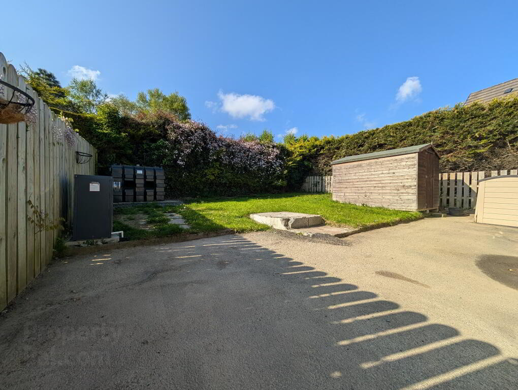 Photo 19 of 3 Tullybrannigan Crescent, Newcastle