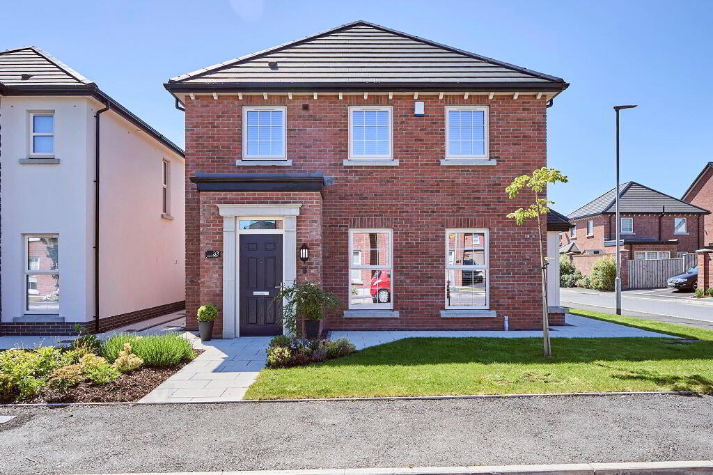 Photo 1 of 33 Helens Wood Crescent, Bangor