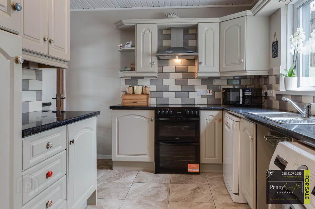 Photo 7 of 6 Springwell Gardens, Groomsport