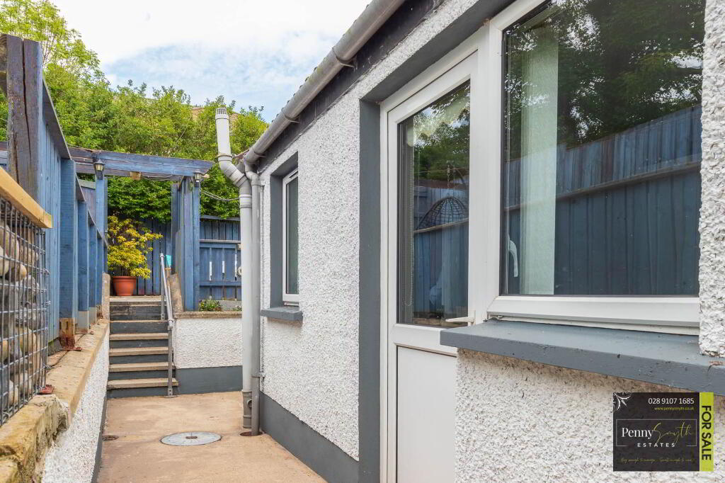 Photo 14 of 6 Springwell Gardens, Groomsport