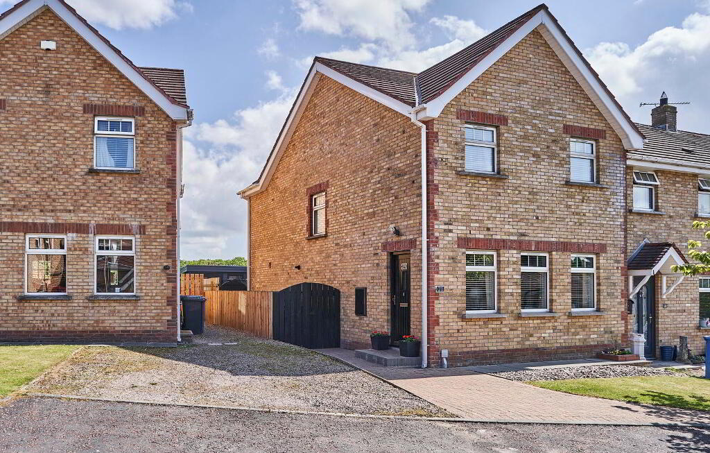 Photo 1 of 21 Viceroys Wood, Bangor