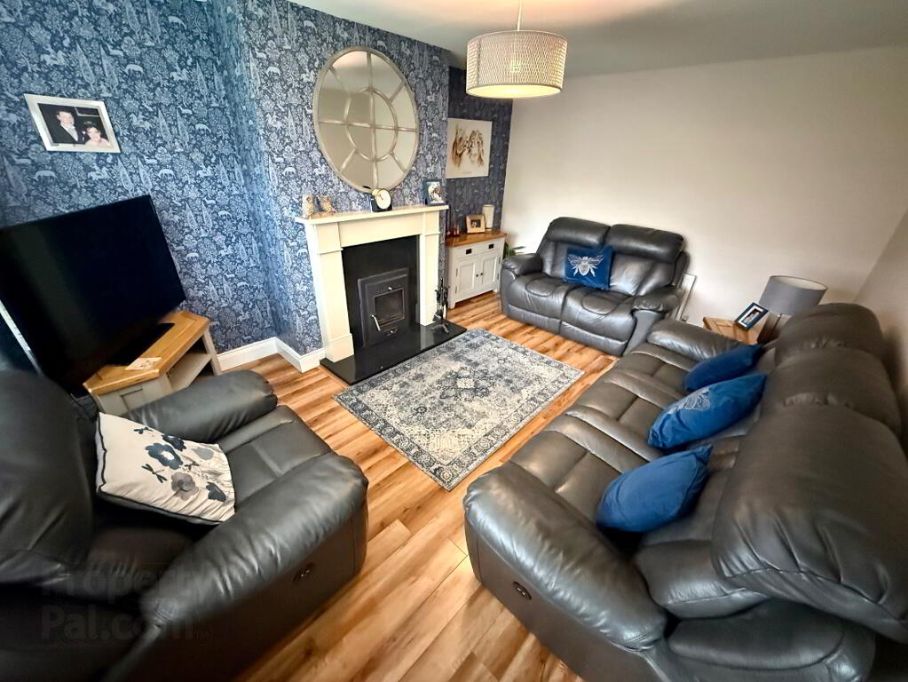 Photo 4 of 33 Beaufort Drive, Waterside, L'Derry