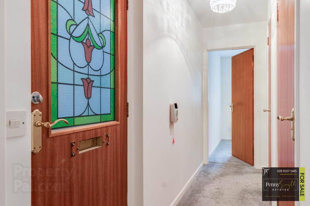 Photo 11 of 10 Ballyholme Court, Bangor