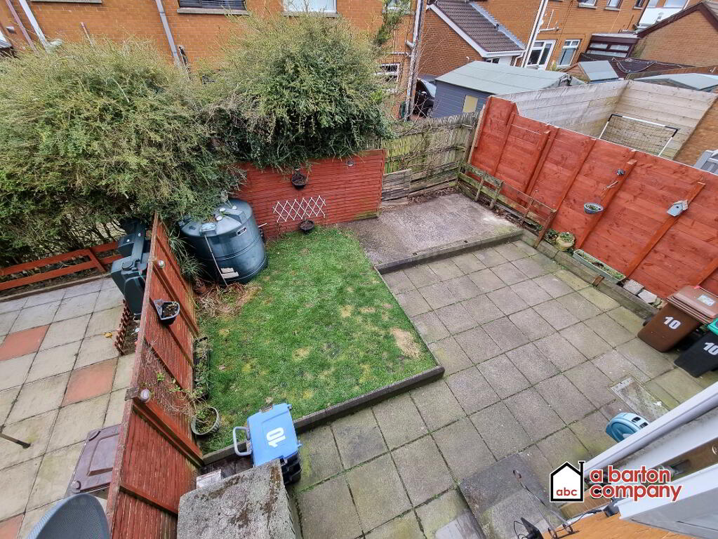 Photo 11 of 10 Beechgrove Crescent, Mossley, Newtownabbey