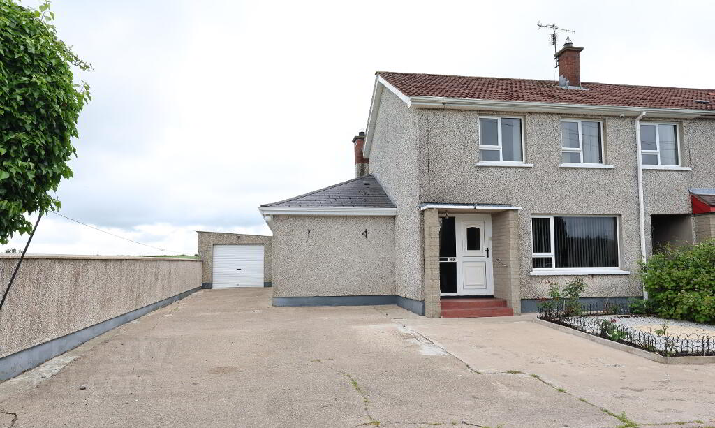 Photo 1 of 20 Crossglebe, Cookstown