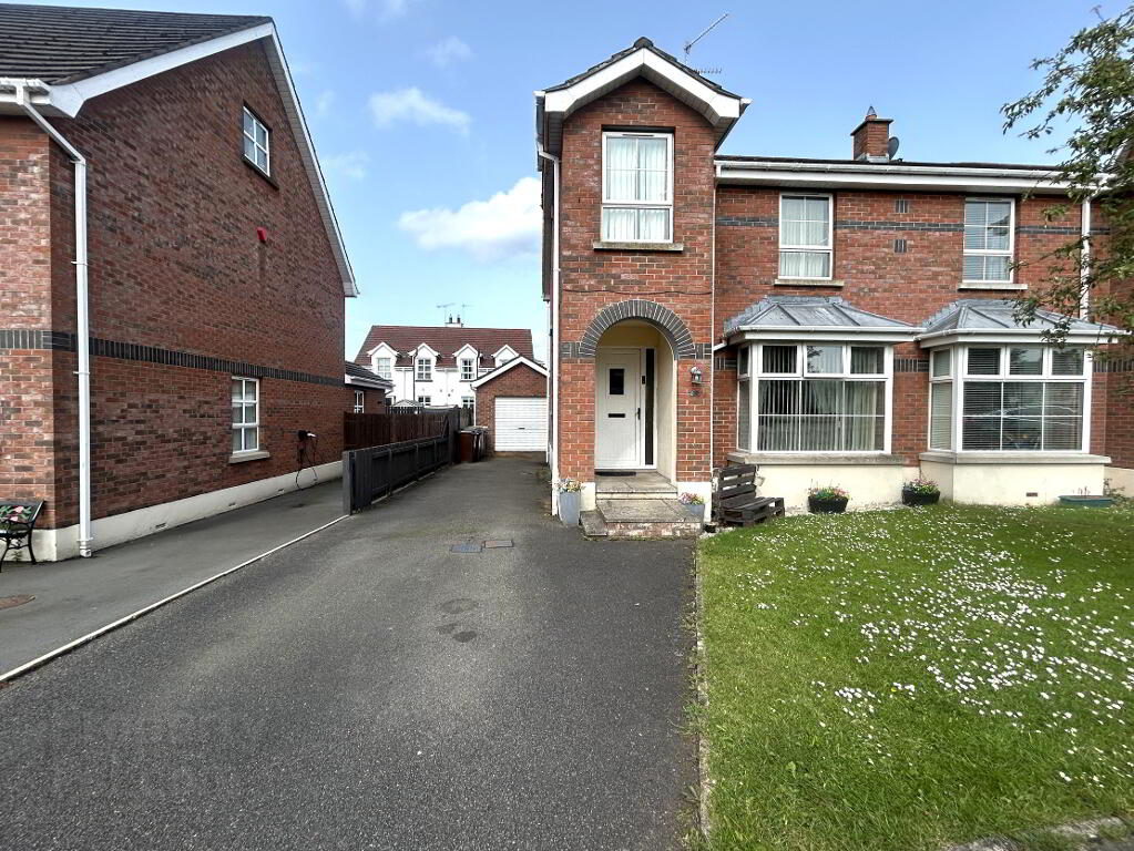 Photo 1 of 18 Greenvale Manor, Antrim