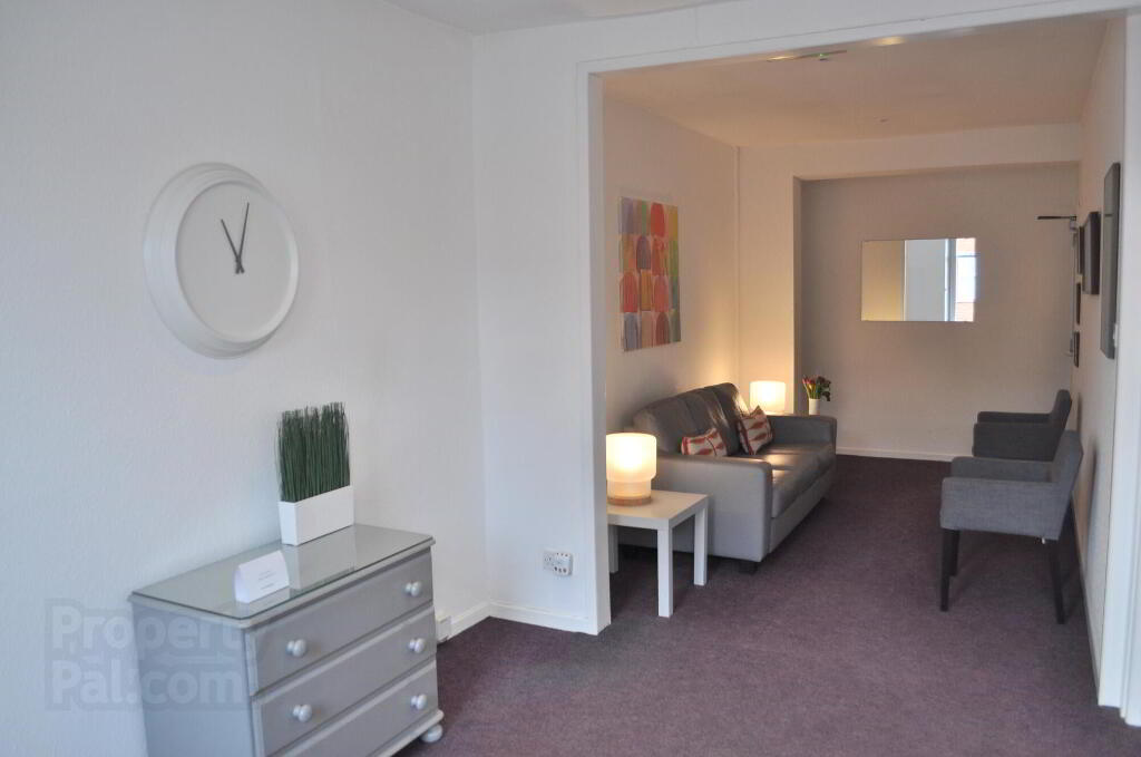 Photo 3 of 111a Bloomfield Avenue, Belfast