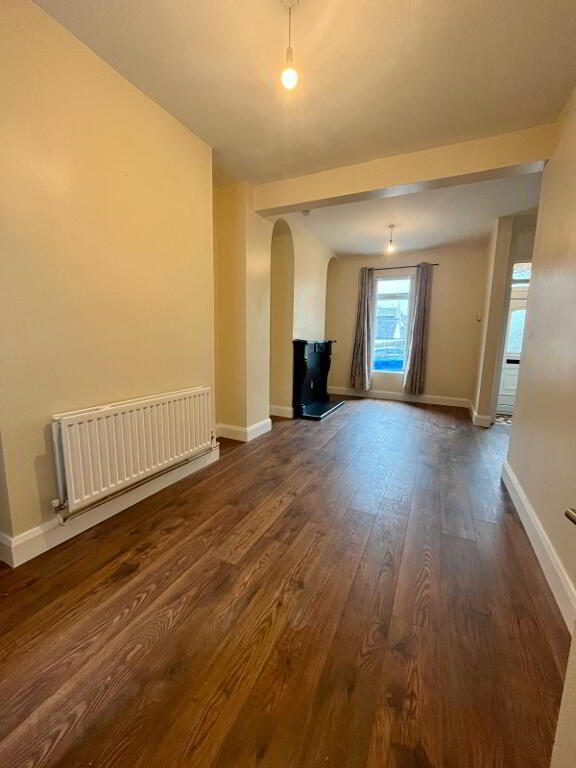 Photo 8 of 12 Creggan Road, L'Derry