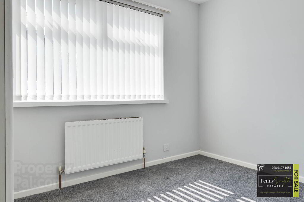 Photo 9 of 8 Sandymount Court, Bangor