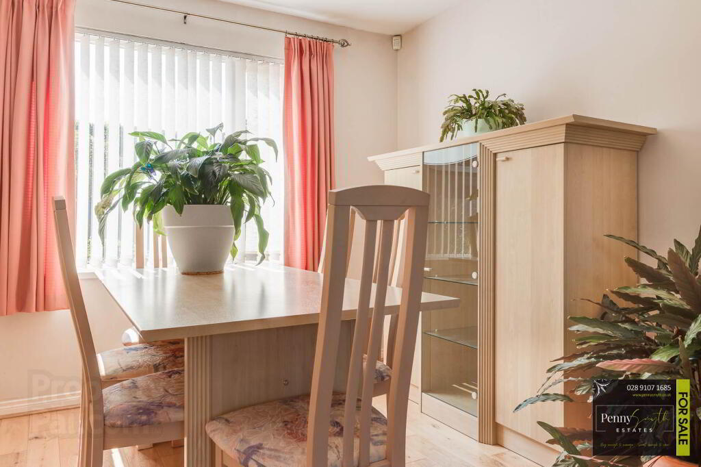 Photo 12 of 127 Ashbury Road, Bangor