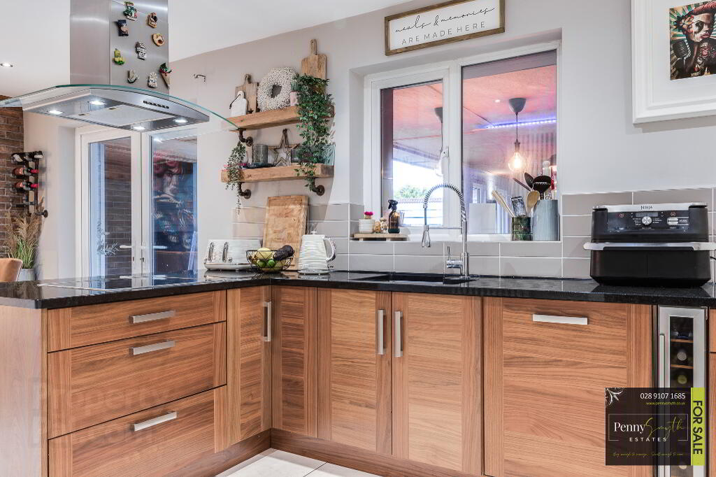 Photo 8 of 5 Woodford Grange, Bangor