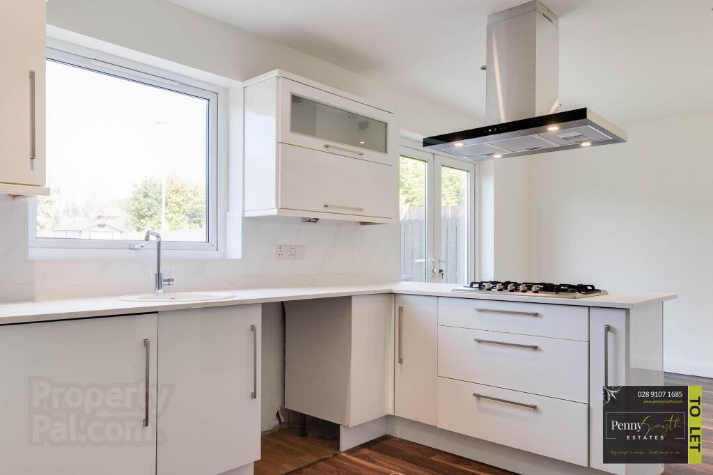 Photo 11 of 31 Regency Square, Bangor