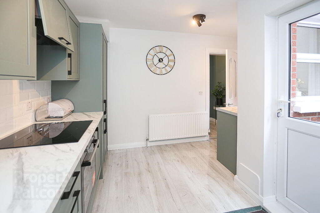 Photo 14 of 68 Omeath Street, Belfast