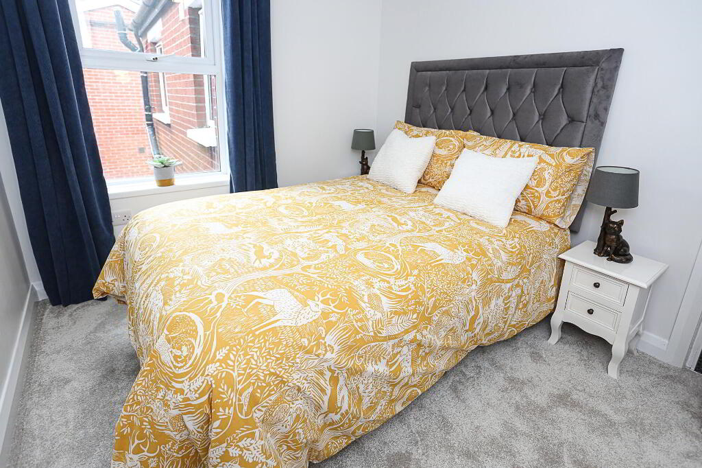 Photo 32 of 68 Omeath Street, Belfast