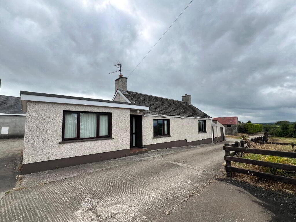 45 Largy Road, Portglenone, BT44 8BY
