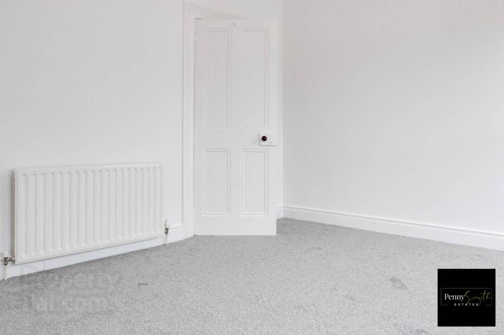 Photo 13 of 42 Beatrice Road, Bangor
