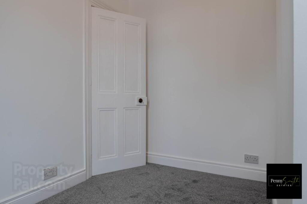 Photo 16 of 42 Beatrice Road, Bangor