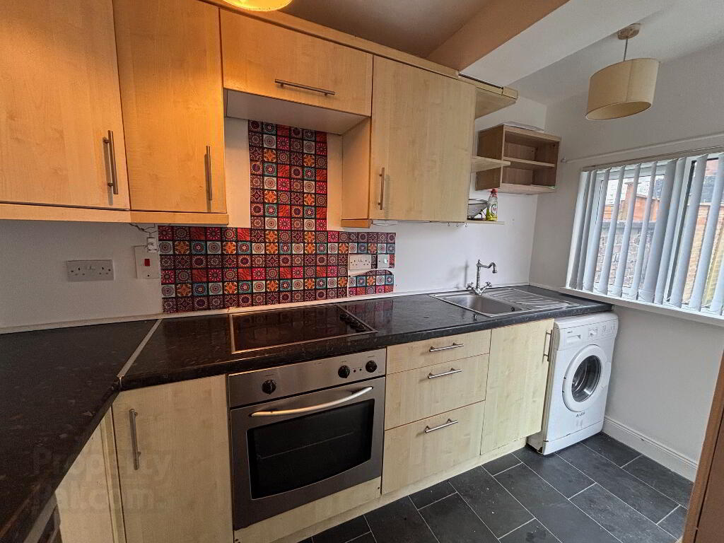 Photo 6 of 165 Parkgate Avenue, Belfast