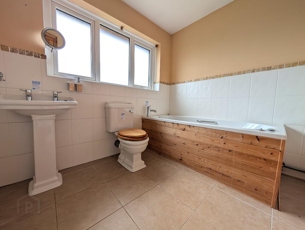 Photo 15 of 12 Grange Close, Castlewellan