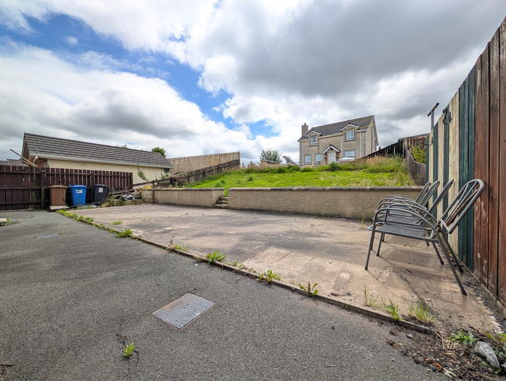 Photo 17 of 12 Grange Close, Castlewellan